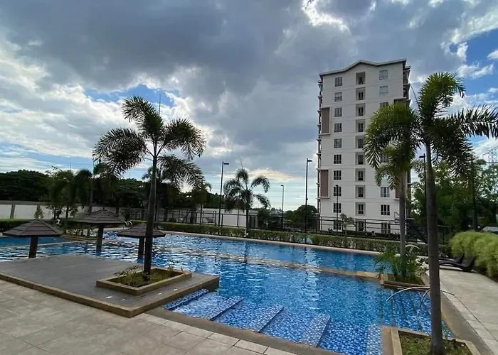 Hostal Female Doubledeck Transient Boarding House Dorm Qc *
