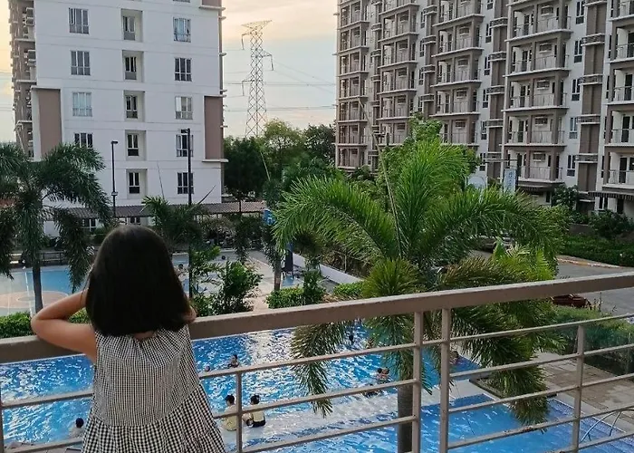 Hostal Female Doubledeck Transient Boarding House Dorm Qc Manila