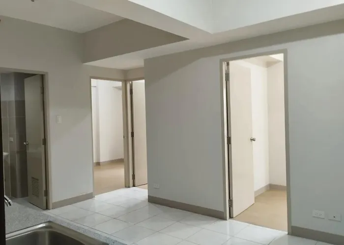 Female Doubledeck Transient Boarding House Dorm Qc Hostal Manila